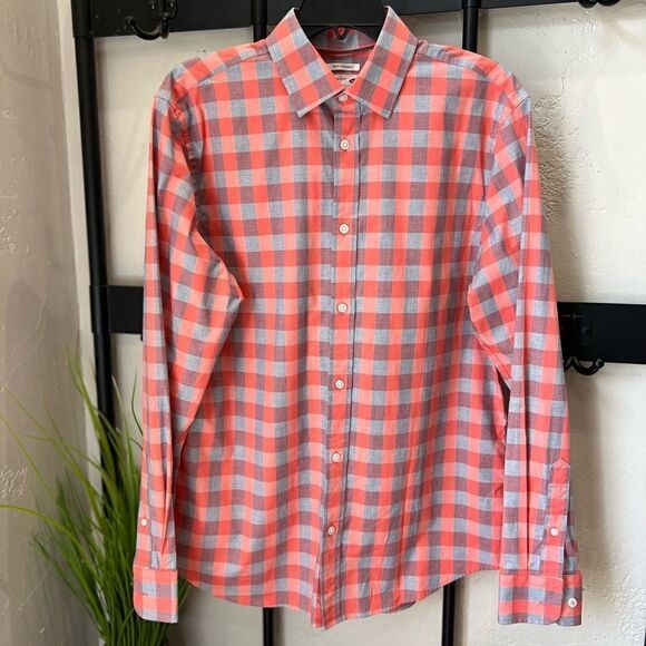 Old Navy slim fit button down long sleeve collard Coral plaid shirt size medium - Picture 9 of 14